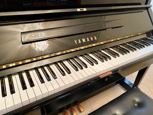 Free Delivery within Melb CBD / Yamaha UX-3 Series Upright Piano / Black Gloss - Picture 5 of 7