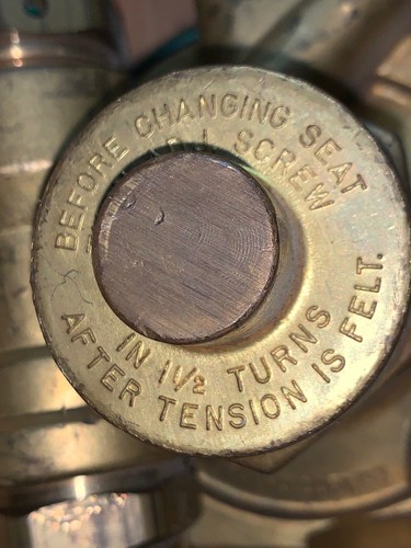 Set of 2 Oxy/Acetylene Valve Sets by Smith’s Welding Eq. & The Matheson Co. - Picture 18 of 23
