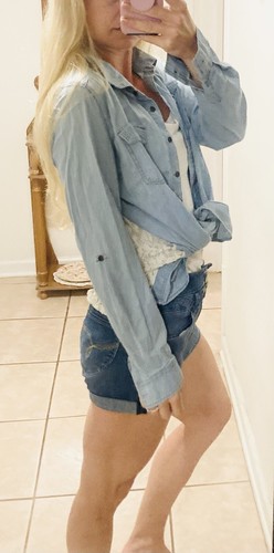 RUE 21 Denim Lace Long Sleeve Button Down Top Size Medium - Bild 12 von 12