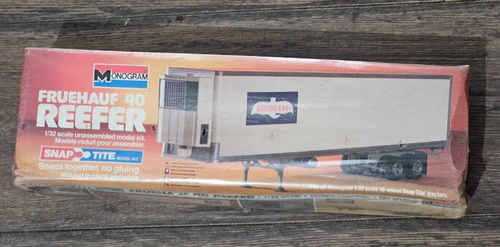 Monogram Fruehauf 40’ Reefer Snap Tite Model Kit 1/32 Monogram Factory Sealed