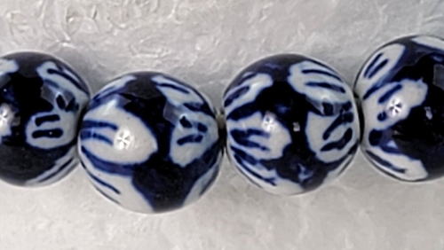 Blue And White Japanese Floral Ceramic Bead Stretch Bracelet 7.5" Sizable - Picture 3 of 5