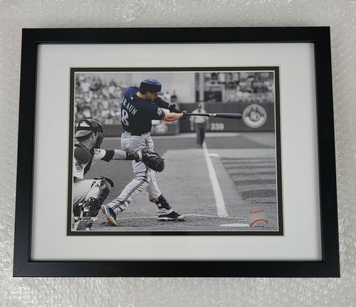 2008 Ryan Braun 8"x10" Licensed MLB Photo (12"x 18" Framed) Milwaukee Brewers - Picture 1 of 6
