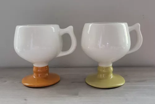 2 Caribe Puerto Rico USA Ceramic 8oz Pedestal Mugs White w Green & Orange 1969 