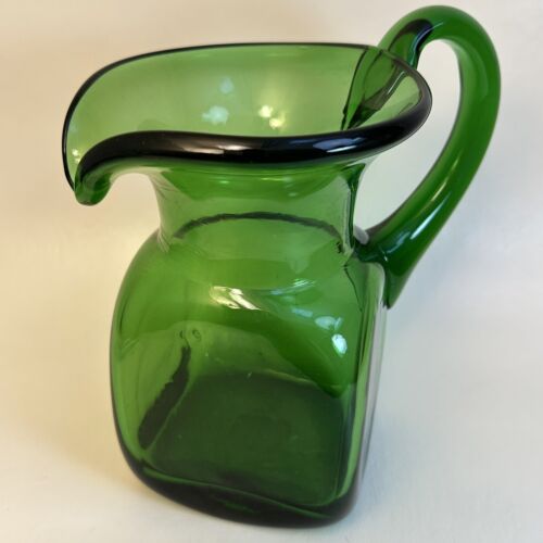 Mid Century Italian 9" Emerald Green Hand Blown Glass Pitcher Square Base 2 Qt. - Picture 2 of 12