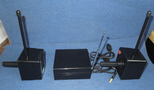 Atari 2600 Wireless Remote Control Joystick Controllers W/ Instructions & Box - Picture 3 of 15