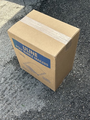ULINE Poly Luftpolsterversandtaschen S-7545 - 8,5x12, 100 Stück - Selbstversiegelnde Versandumschläge