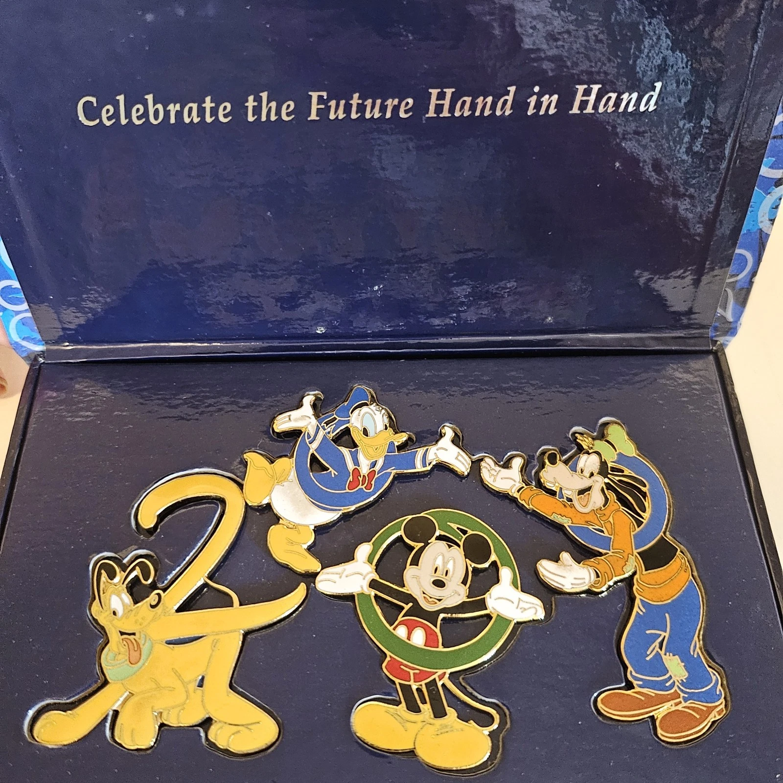 2000 Walt Disney World "Celebrate The Future Hand In Hand" Pin Box Set WDW