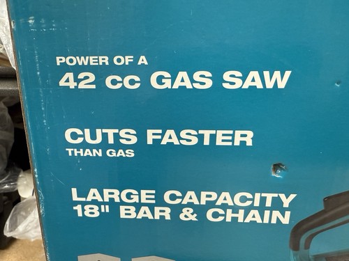 Makita GCU06T1 XGT 40V Brushless 18" Chainsaw kit Includes Battery & Charger New - Picture 3 of 7