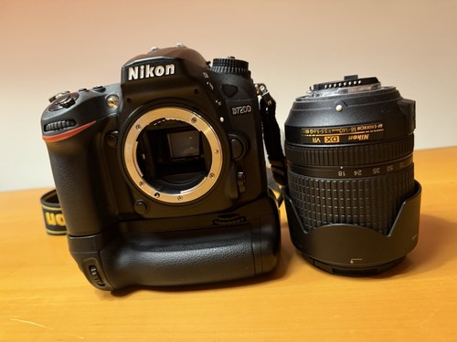 Nikon D7200 con obbiettivo 18-140 mm