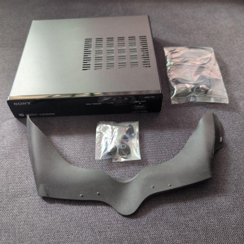 Sony HMZ-T2 HDTV Visor 3D Personal Cabezal Montaje Pantalla JAPÓN - Imagen 4 de 5