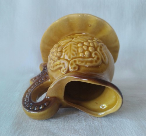 Vintage Bermuda Is. Souvenir Toothpick Holder Amber Yellow Ceramic Pitcher Japan - Picture 13 of 20