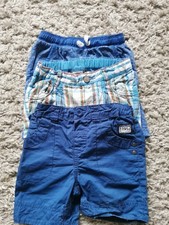 Drei Baby Shorts, davon 2 von sOliver, Gr. 74...