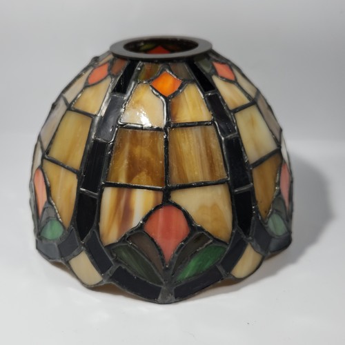 TIFFANY STYLE STAINED GLASS LIGHT SHADE ONLY - Picture 6 of 8