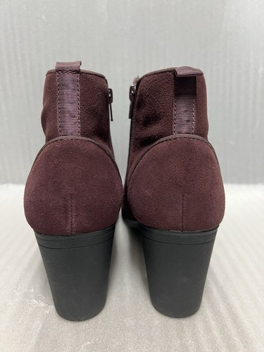Clarks Women Meera Yew Boots Genuine Suede Burgundy Wine 10W Work Business Comfy - Picture 4 of 21