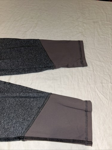 Leggings Avia Pedal Pusher Pequeños Bloques de Color Pull On - Imagen 4 de 9