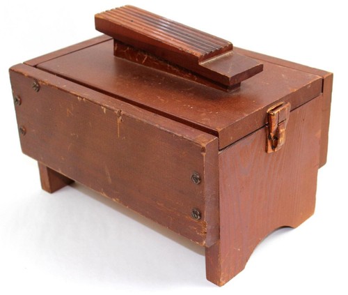 Vintage Shoe Shine Kit Lot - Wood Shine Box, Brushes, Polish Tins, & Rags - Picture 7 of 11