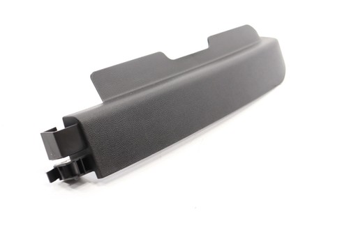 2020 - 2025 CADILLAC CT4 FRONT RIGHT SEAT TRACK RAIL FINISH COVER OEM - Imagen 2 de 11