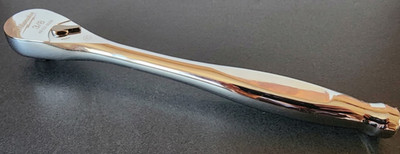 Milwaukee 3/8'' Antrieb 90 Zähne Chrom Ratsche - 48-22-9038