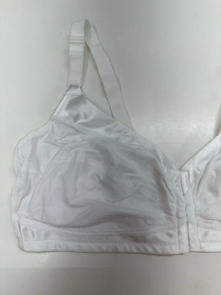 Bestform Womens Bra Size 42D White Front Closure Vintage 5006770 NWTs - Image 2 of 4