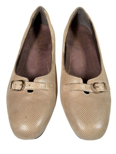 CLARKS Artisan Caswell Genoa Shoe Size 7.5 WIDE Natural Tan Loafer Flat Snake - Picture 3 of 10