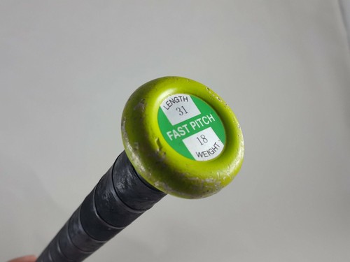 Louisville Slugger TPS Odyssey Fast Pitch Softball 31" 18oz. FP87 - Picture 9 of 9