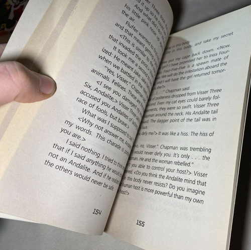 Animorphs #2 - The Visitor by K.A. Applegate 2011 Paperback First Printing Holo - Picture 6 of 8
