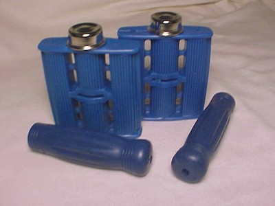 Vintage Blue 7//16/" Tricycle Pedals with caps Elgin Colson Murray Huffy Amf nos