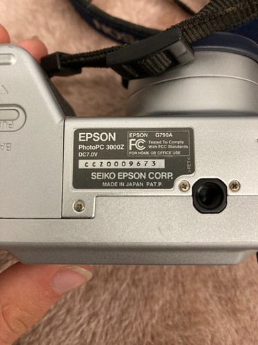 Epson Digitalkamera PhotoPC 3000Z Model: Epson G790A - Bild 6 von 6
