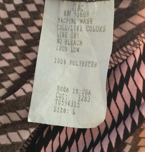 Zn By Zinc USA Made Women’s Large Geo Print Short Sleeve V Neck Poly Tied Top - Bild 4 von 4