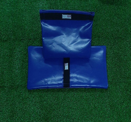 Dog Agility Seesaw Garden Play Equipment Sandbags Indoor Outdoor Apparatus PVC - Picture 14 of 33