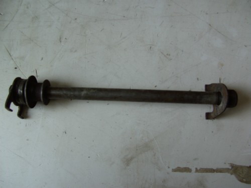 Hinterradachse, Steckachse hinten, Suzuki GS 500 E, GM51B