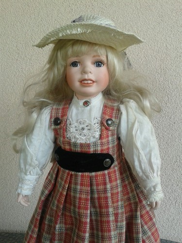 Porzellanpuppe - Bild 6 von 6