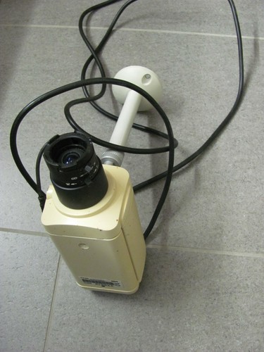 tyco TY9313 Videoüberwachungskamera 230V, BNC Anschluß, 3,5-8mm  - Bild 2 von 2