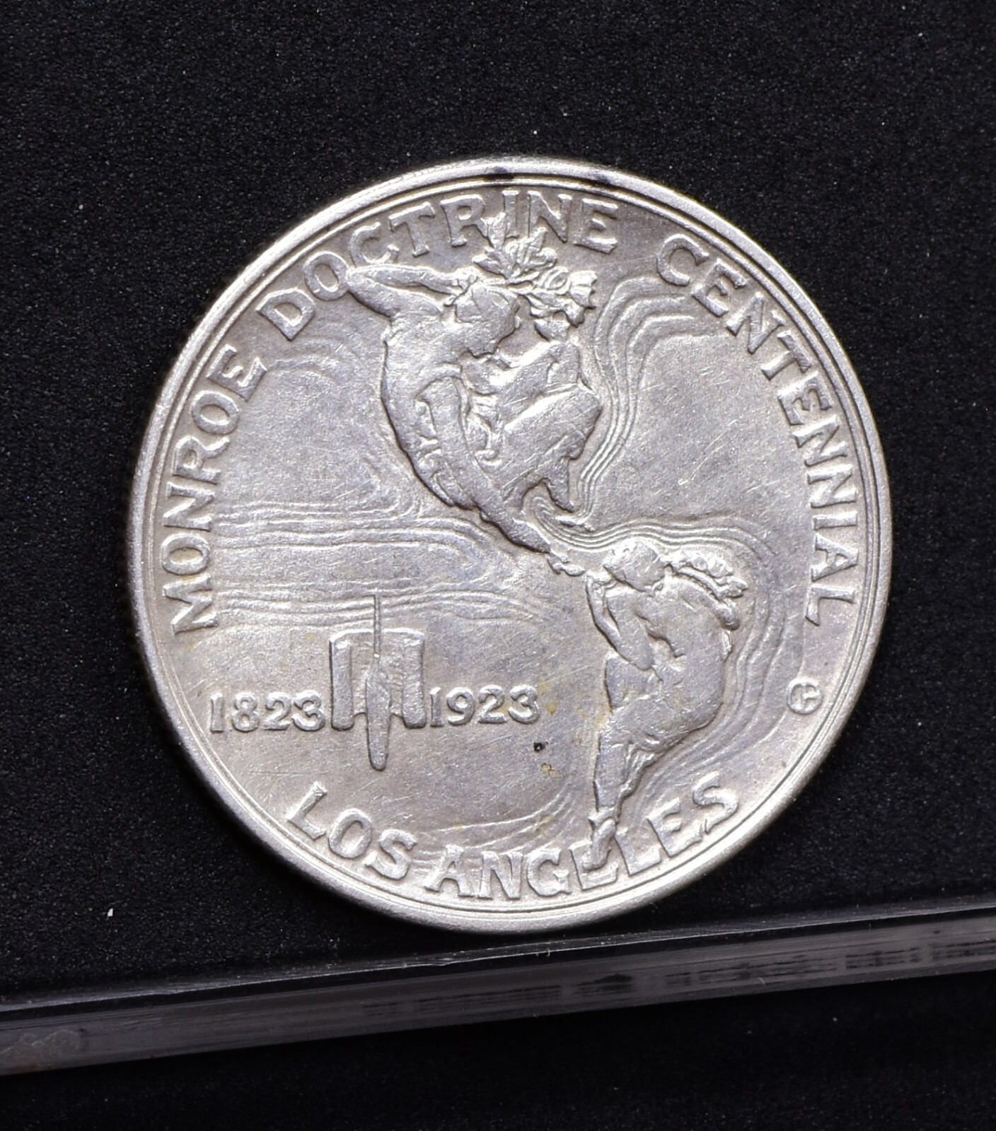 Picture 4 of 5