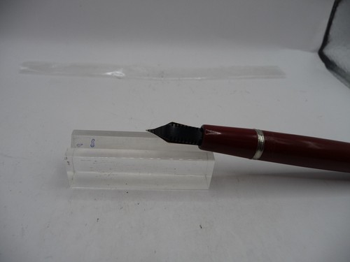 Parker VS Button Fill Chrome Cap Fountain Pen--rust--fine--working - Picture 7 of 7