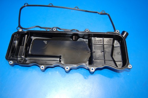 2007 & UP HONDA BF 75 90 HP MARINE CYLINDER HEAD ENGINE COVER 12310-ZY9-010 OEM - Picture 11 of 14