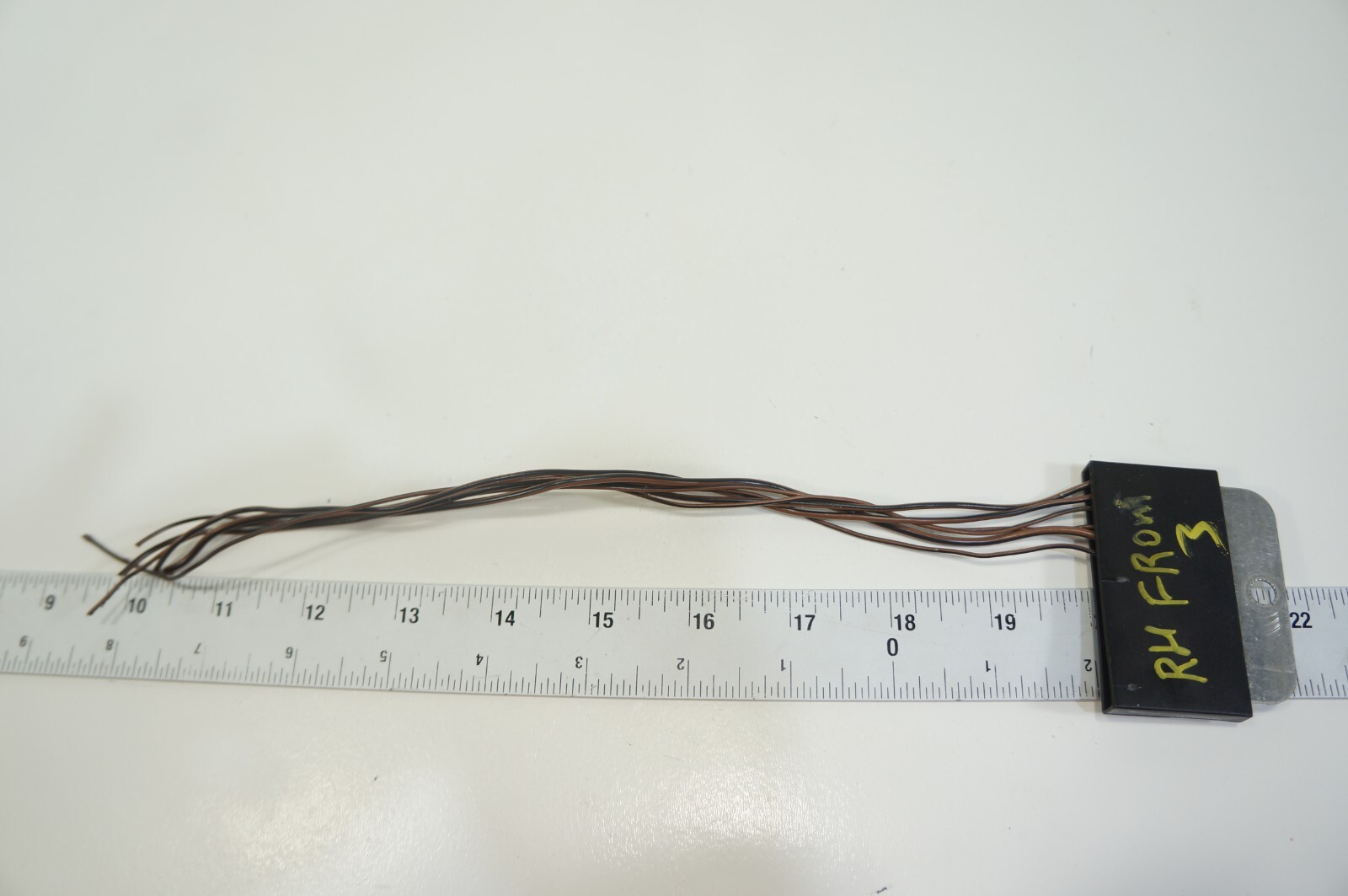 OEM BMW negative wire cable terminal clamp loom ground 8366618