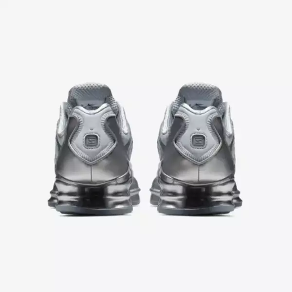 Nike Shox メタリックシルバー AR3566-003 Nike WMNS Shox TL 