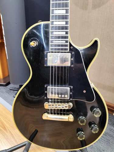 GIBSON LES PAUL CUSTOM Black 1982 Used Electric Gutiar