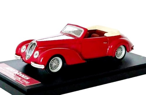 MINICHAMPS 1/43 Alfa Romeo 8C 2900 B Lungo 1938 / Light Blue