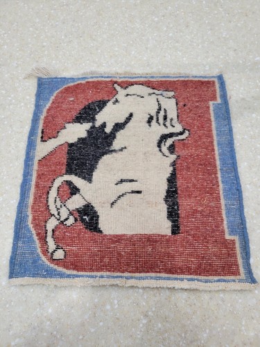 Vintage Hand Woven Folk Art Wool Wall Rug 1976 Denver Broncos NFL football hook - Picture 7 of 7