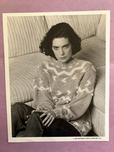 Lara Flynn Boyle "Twin Peaks" , original vintage press headshot photo