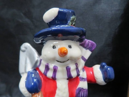 Trinket Box Snowman with Shovel Inside 4 1/4" - Picture 2 of 8