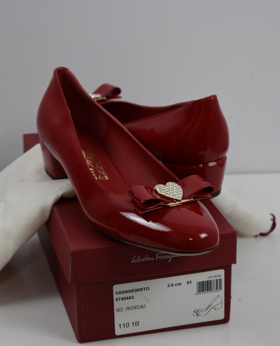 Salvatore Ferragamo Gr. 11 B Pumps Vara rot Lackleder Herz Strass Schleife - Bild 2 von 17