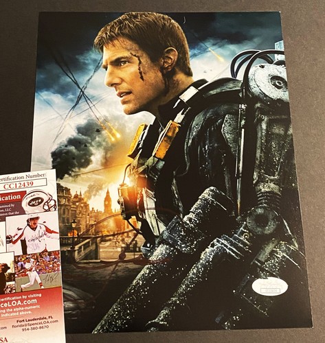 Edge Of Tomorrow - Tom Cruise Signed Photo 8x10 With JSA COA Autograph Cage
