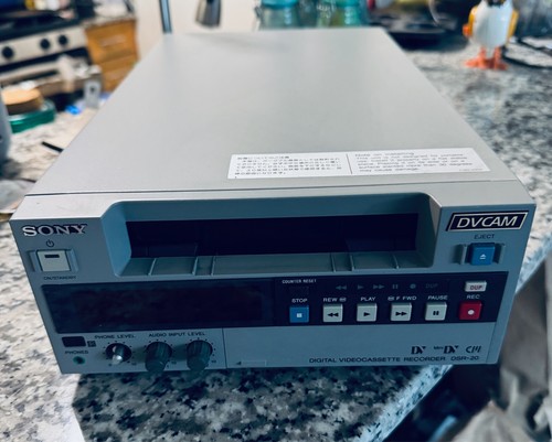 Sony DVCAM Digital Video Cassette Recorder DSR-20 DV, MiniDV, Made in Japan - Picture 4 of 6