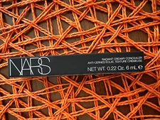 NIB Full Size NARS Radiant Creamy Concealer "MEDIUM 1.5 MACADAMIA"