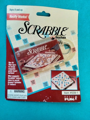 Vintage 90's 🦉 Scrabble Keychain 🦉Basic Fun~ NIP - Picture 1 of 2