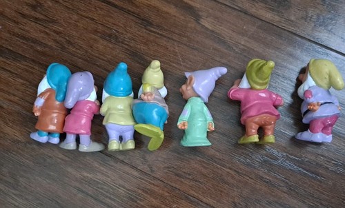 Disney 1993 Dornröschen, 7 Zeichnungen, Prinz, böse Hexe Spielzeug PVC 10= Figuren - Bild 6 von 11