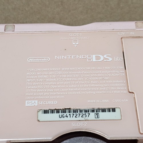 Nintendo DS Lite Rosa Handheld-Spielkonsole USG-001 mit Ladegerät ohne Stylus - Bild 6 von 6